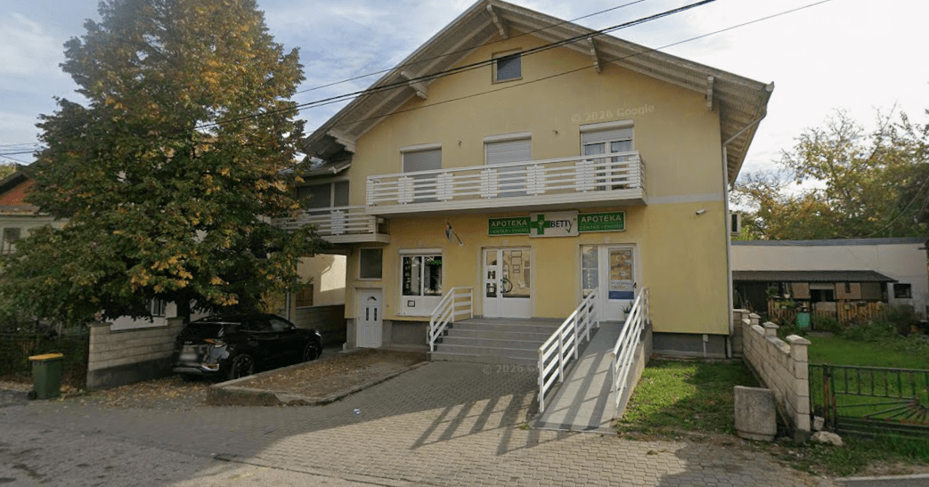 Apoteka Centar Pharm 1 – Čika Jove Zmaja 26, Derventa